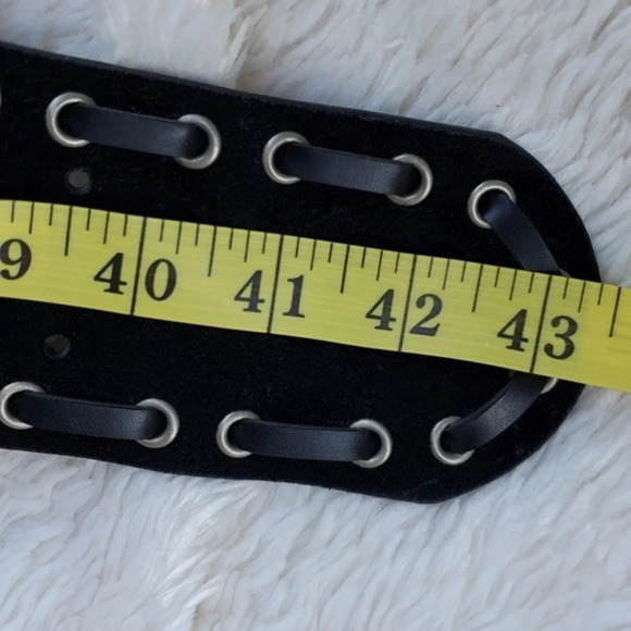 Wide u statement belt L - Picture 8 of 13